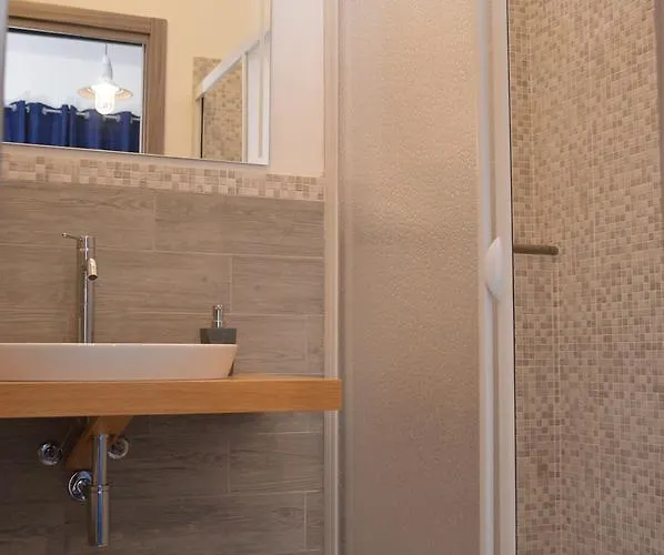 住宿加早餐酒店 Rais 3*