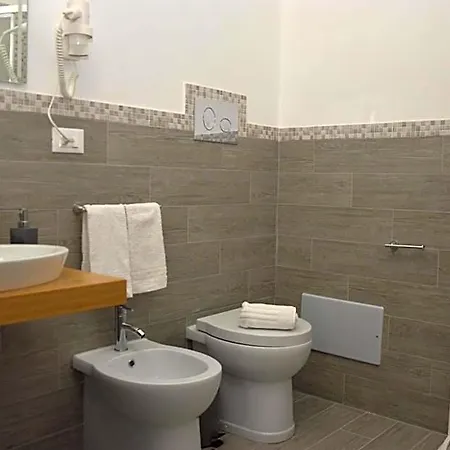 Rais Bed & Breakfast 3*