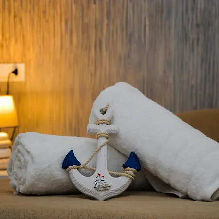 לינה וארוחת בוקר Rais